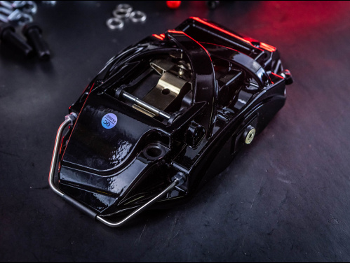 Тормозная тюнинг система Geely Monjaro 1 поколение (2021-2024) ICOOH X42 (ротор до 400 мм) цвет: Черный, поршней: 4, задняя ось, X42-D52-B-03-0C-01-02-09-05-02-02 Тормозная тюнинг система Geely Monjaro 1 поколение (2021-2024) ICOOH X42 (ротор до 400 мм) цвет: Черный, поршней: 4, задняя ось, X42-D52-B-03-0C-01-02-09-05-02-02